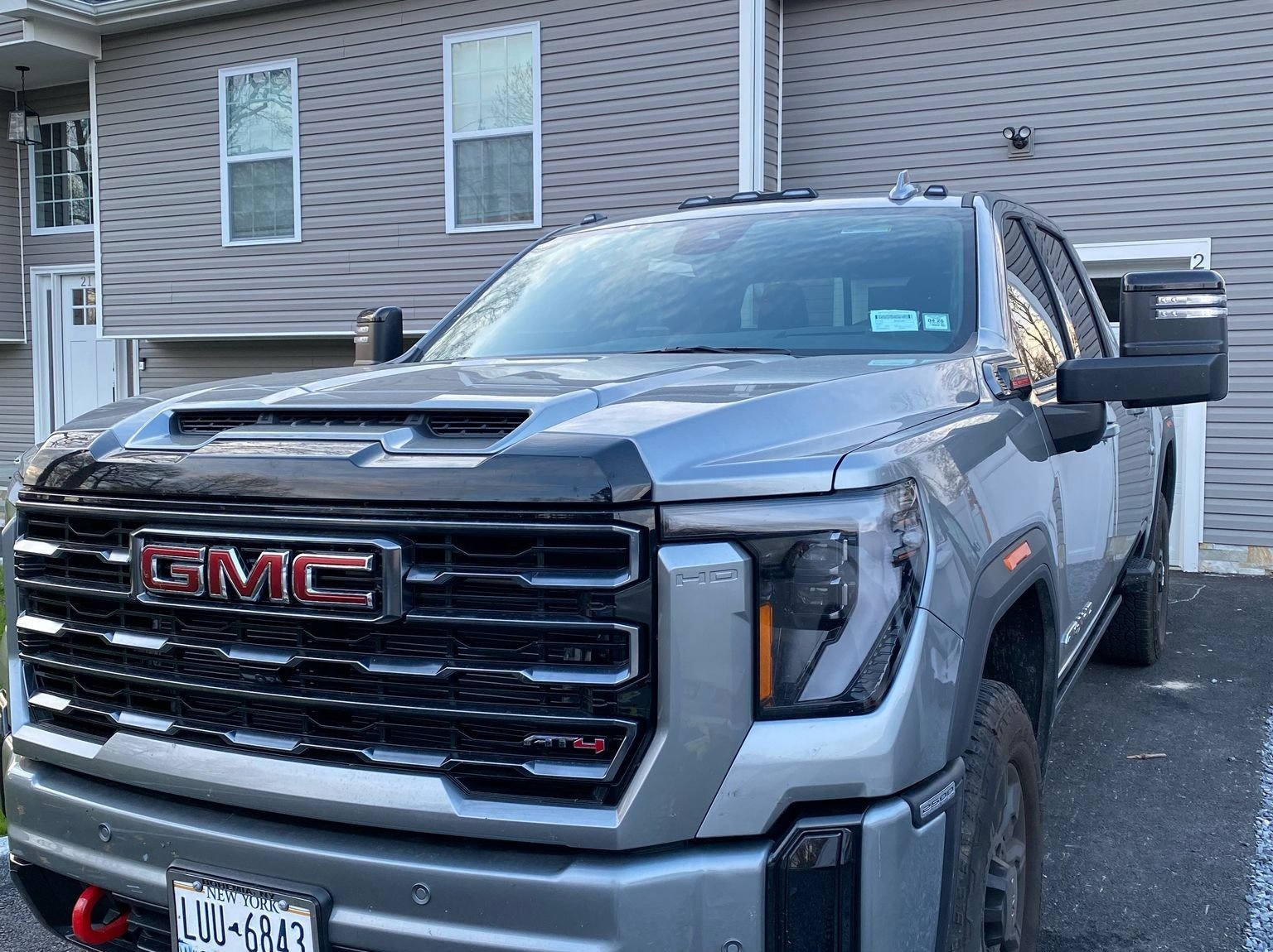 Accessories and Luxuries Martinez