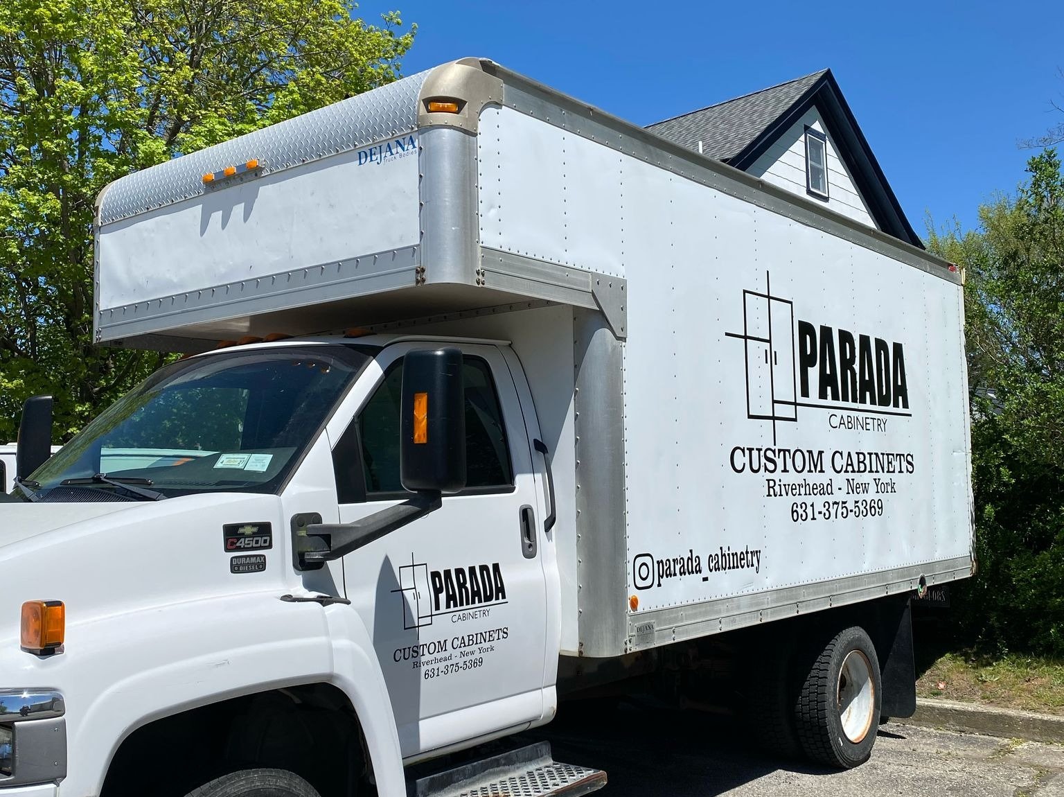 Accessories and Luxuries Martinez