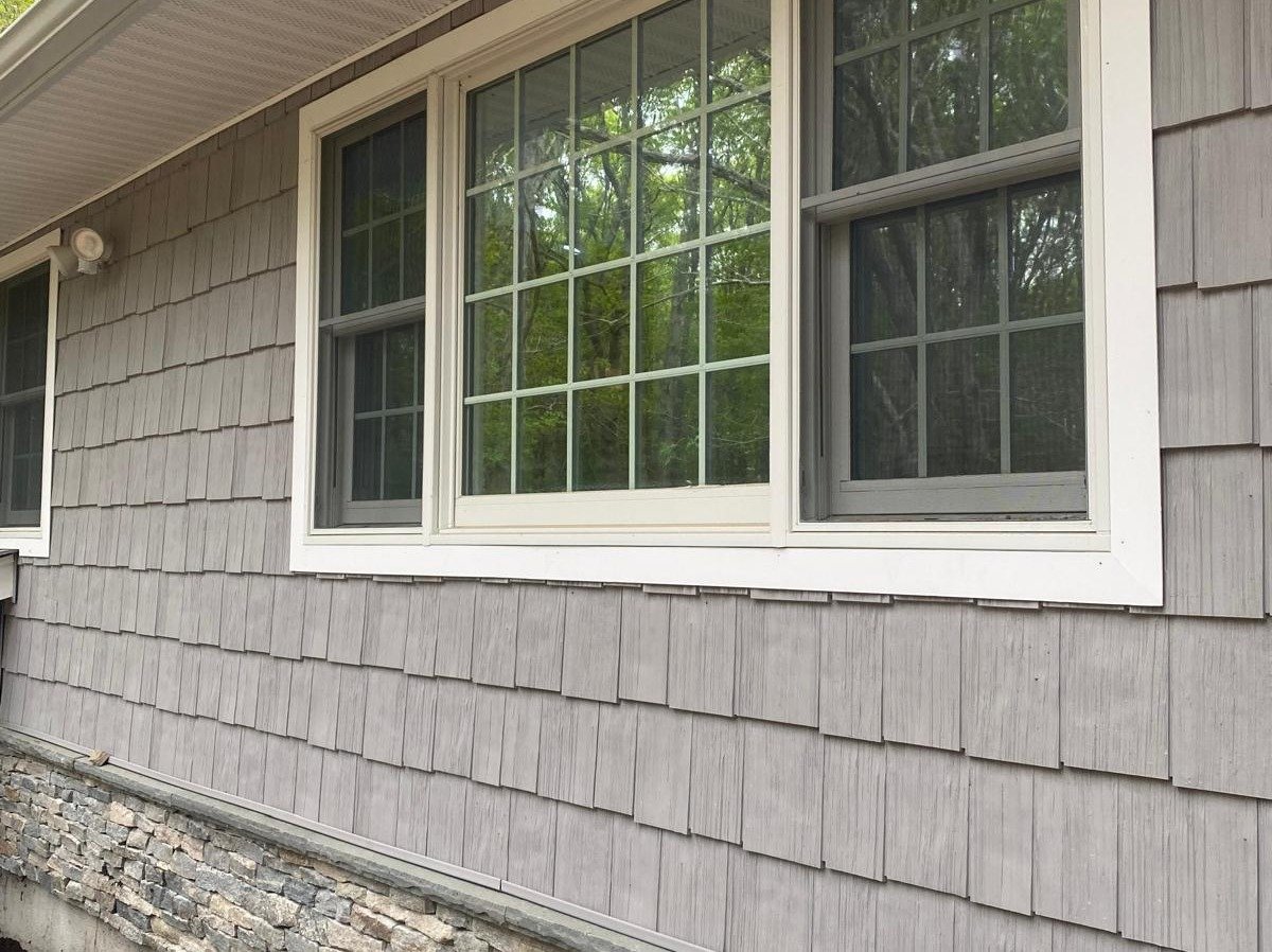 Accessories and Luxuries Martinez