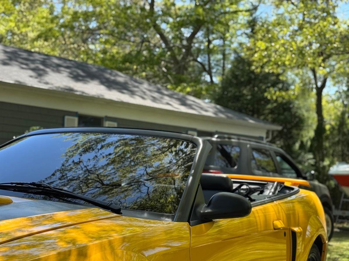 Accessories and Luxuries Martinez