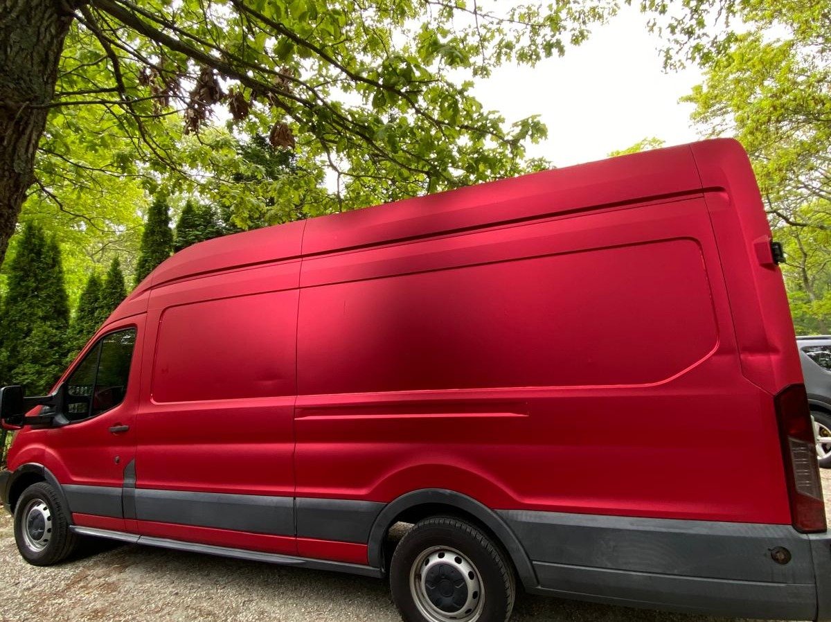 Accessories and Luxuries Martinez