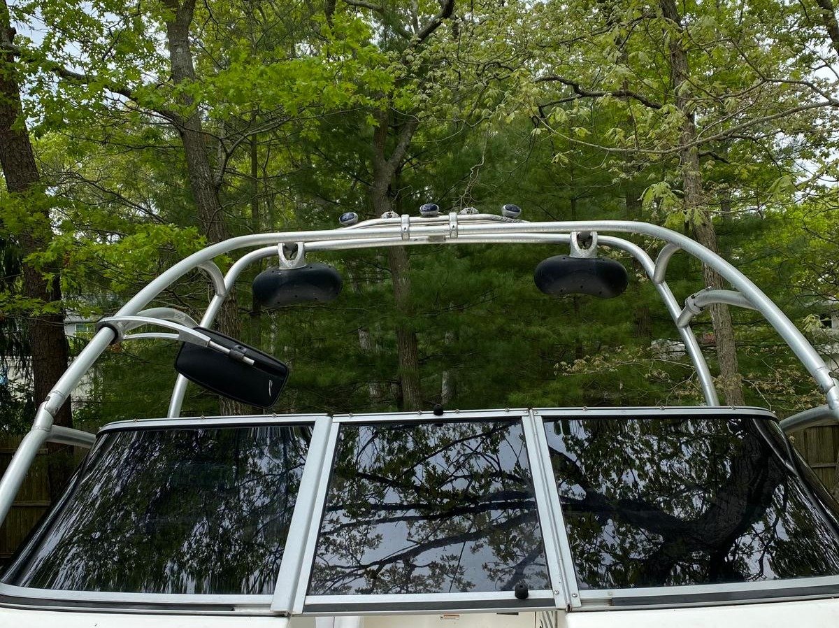 Accessories and Luxuries Martinez