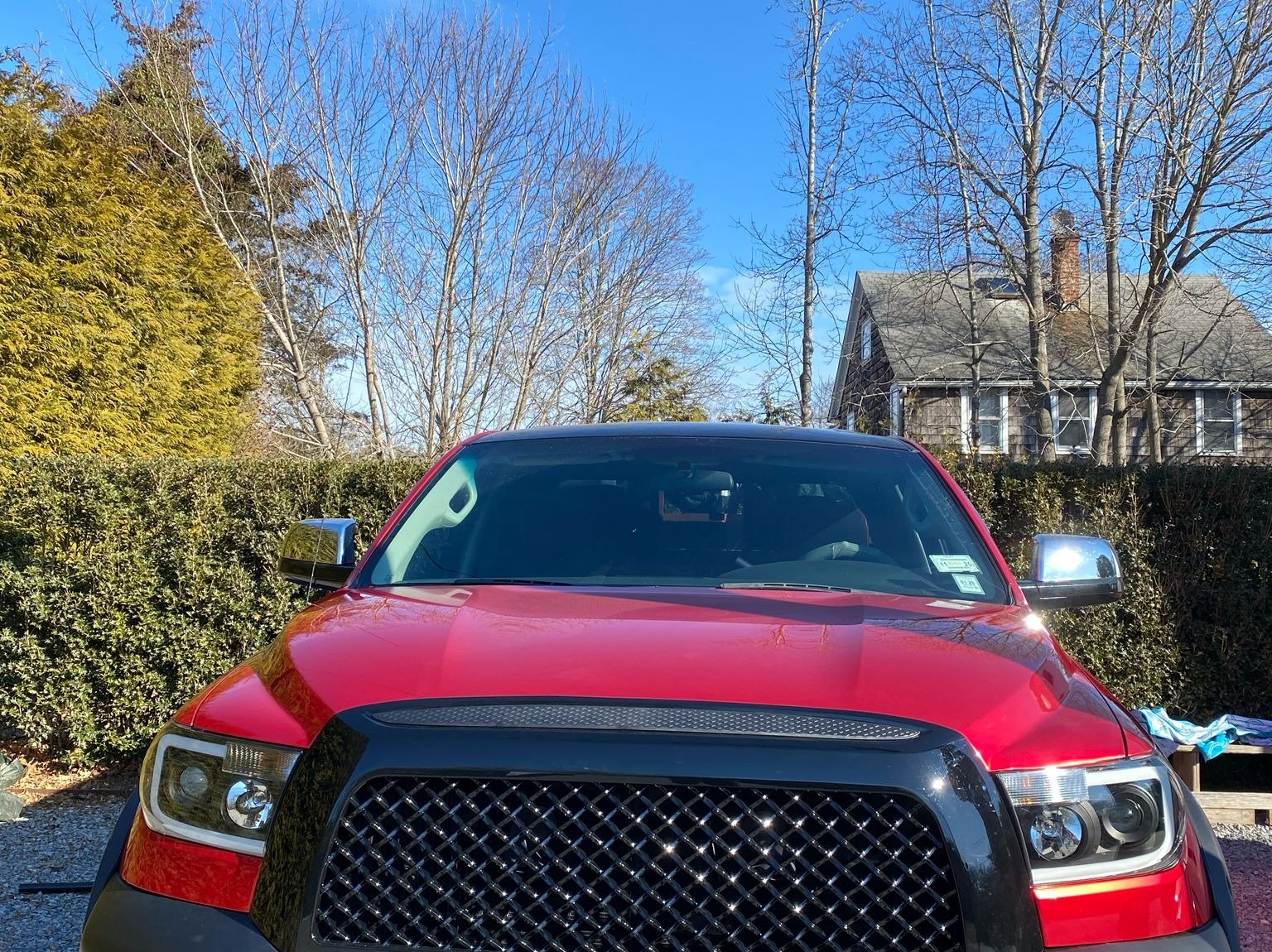 Accessories and Luxuries Martinez